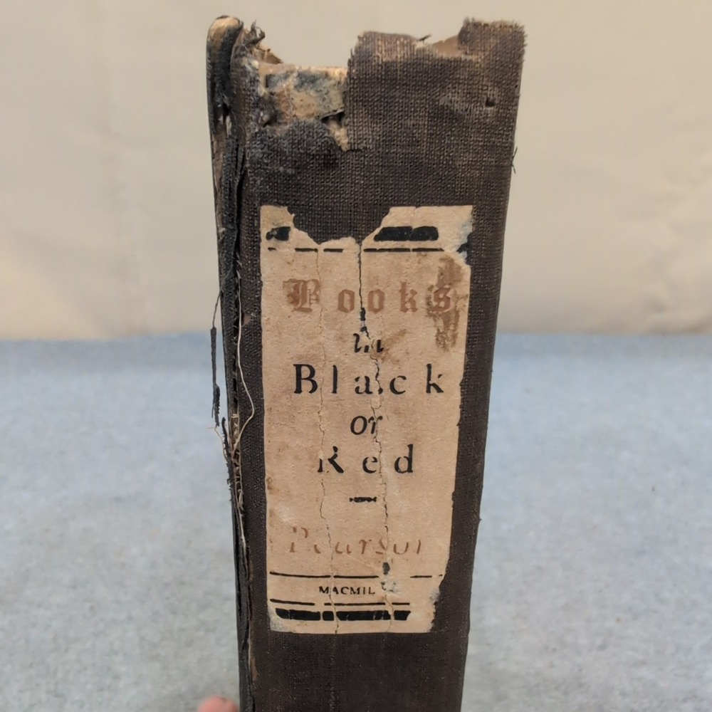 Books in Black or Red Edmund Lester Pearson 1923 First Edition Macmillan HC - Picture 2 of 6